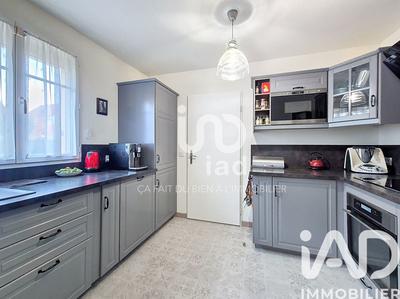 Maison - 86 m² - 5 pièces