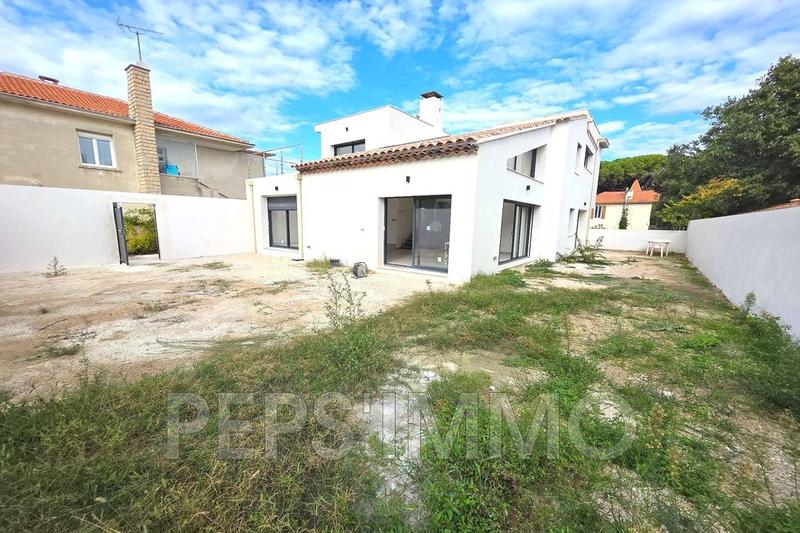 Appartement - 175 m² - 6 pièces