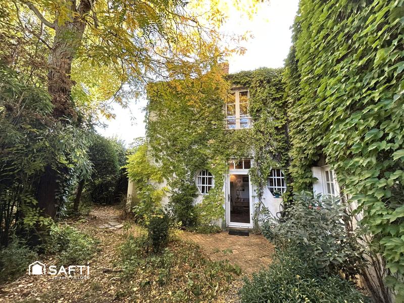 Maison - 270 m² - 12 pièces