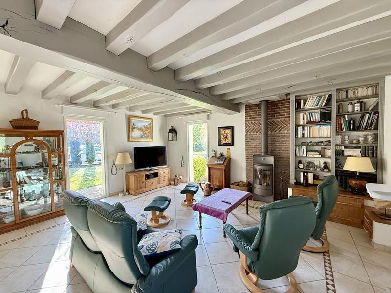 Propriété - 318 m² - 7 pièces