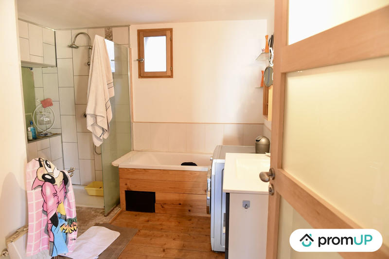 Appartement - 63 m² - 2 pièces