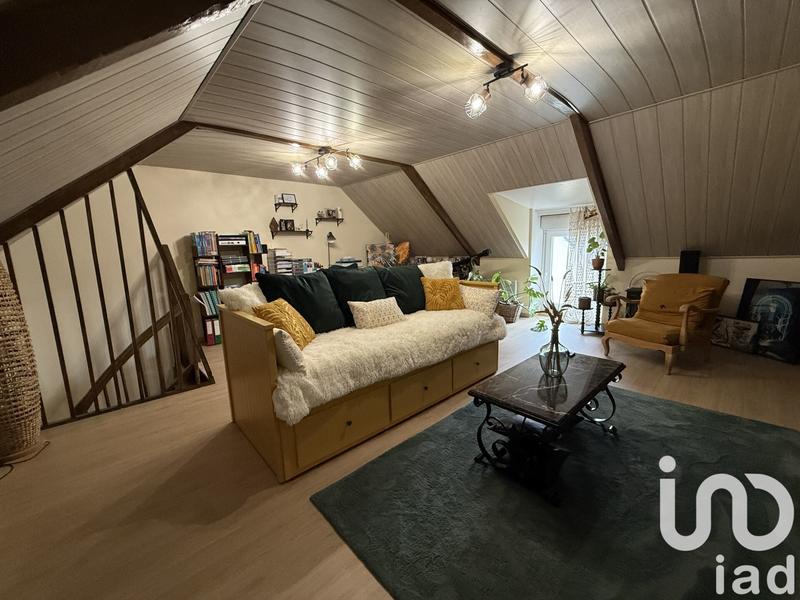 Maison - 121 m² - 6 pièces