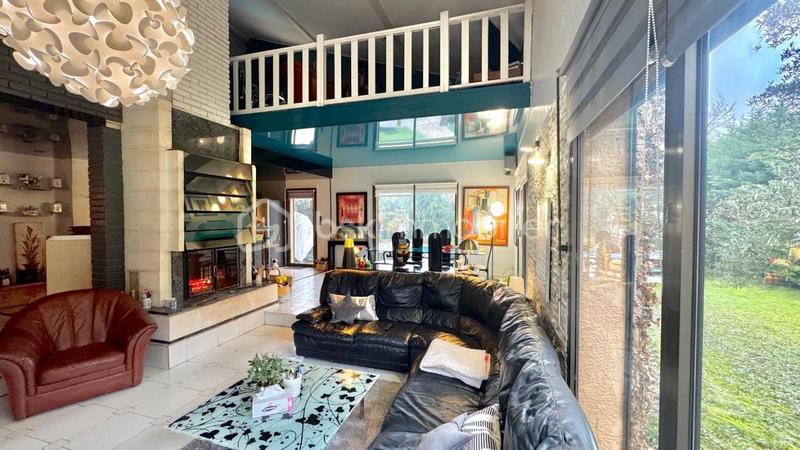 Maison d'architecte - 192 m² - 5 pièces