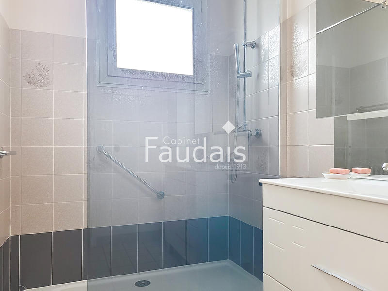 Maison - 74 m² - 4 pièces