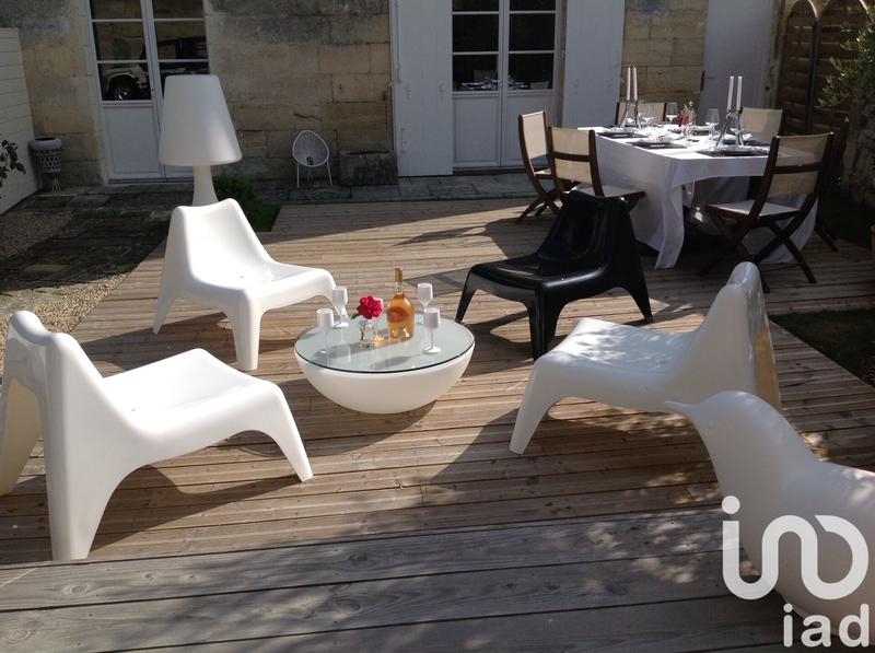 Maison - 435 m² - 11 pièces