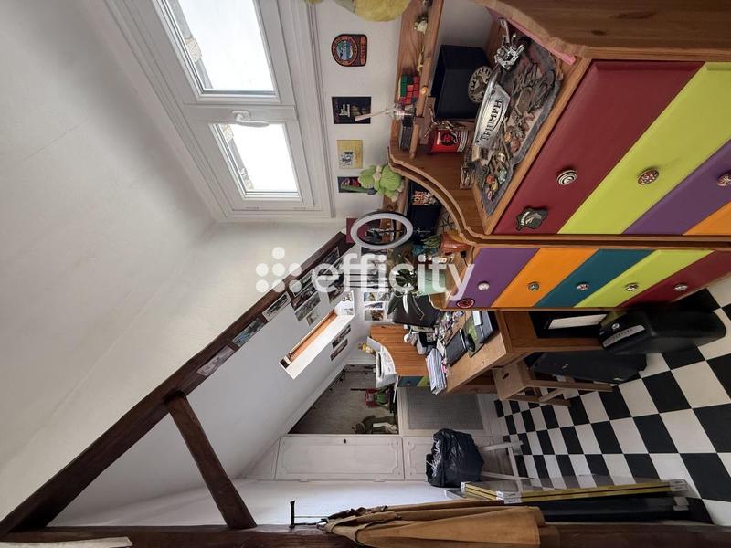 Maison - 142 m² - 6 pièces