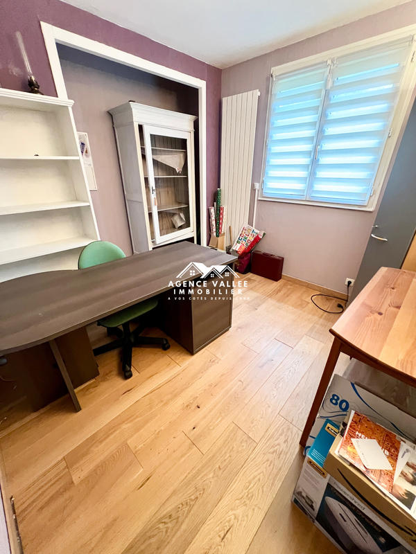 Maison - 137 m² - 8 pièces