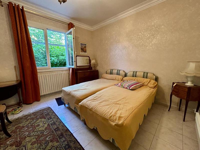 Maison - 167 m² - 7 pièces