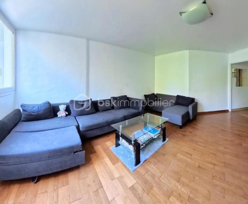 Appartement - 81 m² - 4 pièces
