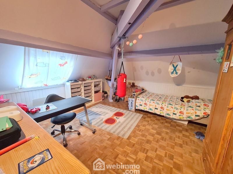 Maison - 142 m² - 6 pièces