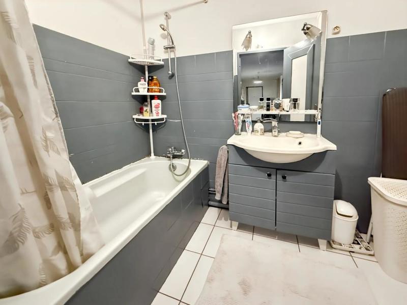 Appartement - 86 m² - 3 pièces