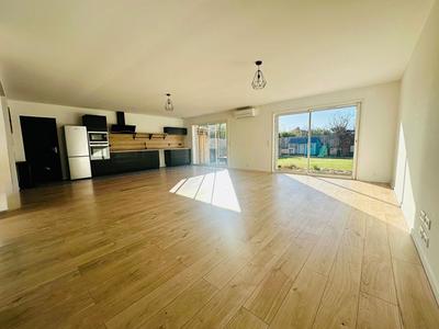 Maison - 144 m² - 6 pièces