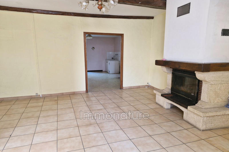 Maison - 325 m² - 13 pièces