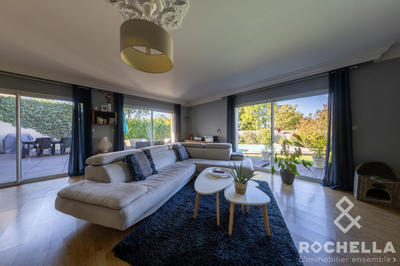 Maison contemporaine - 180 m² - 6 pièces