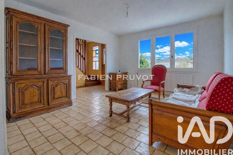 Maison - 90 m² - 5 pièces