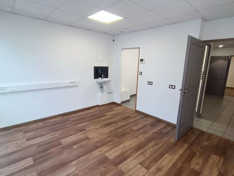 Immeuble - 297 m² - 3 pièces