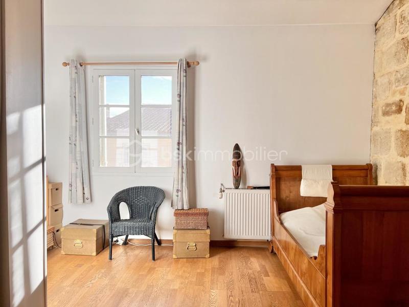 Maison en pierre - 100 m² - 3 pièces