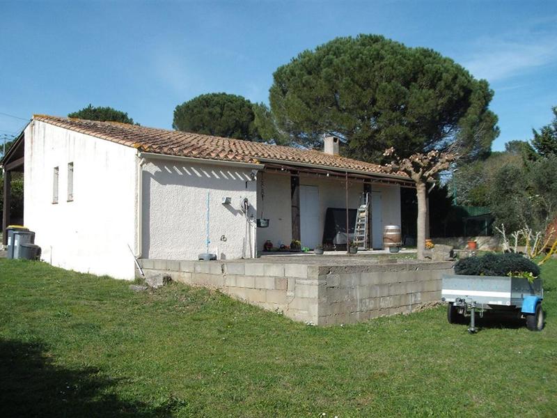 Villa - 90 m² - 5 pièces