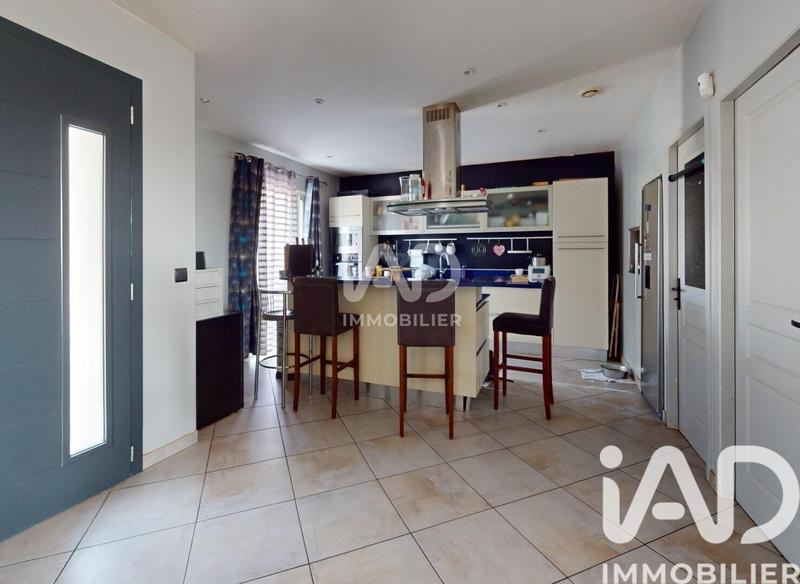 Maison - 170 m² - 7 pièces