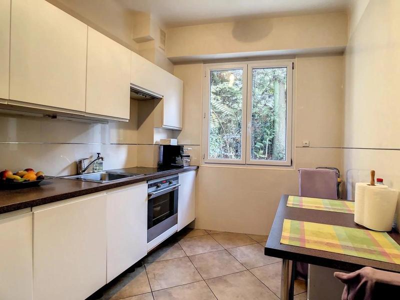 Appartement - 60 m² - 2 pièces