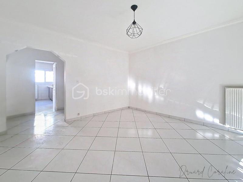 Appartement - 76 m² - 4 pièces