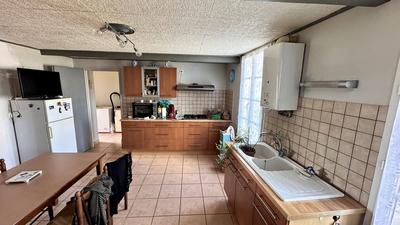 Maison de bourg - 100 m² - 5 pièces