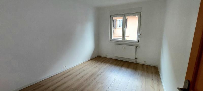 Appartement - 84 m² - 4 pièces