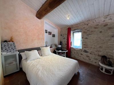 Maison de village - 130 m² - 4 pièces