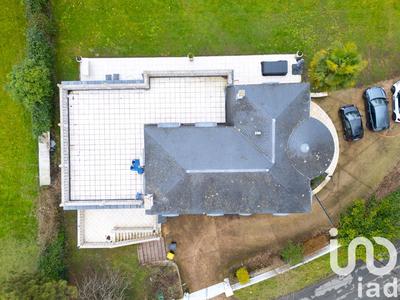 Maison - 230 m² - 9 pièces