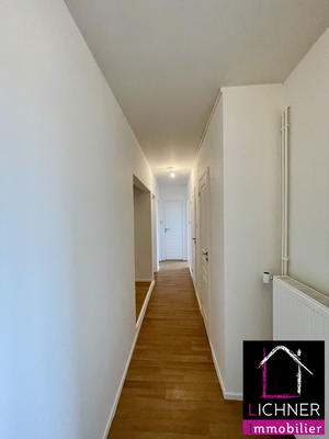 Appartement - 80 m² - 4 pièces