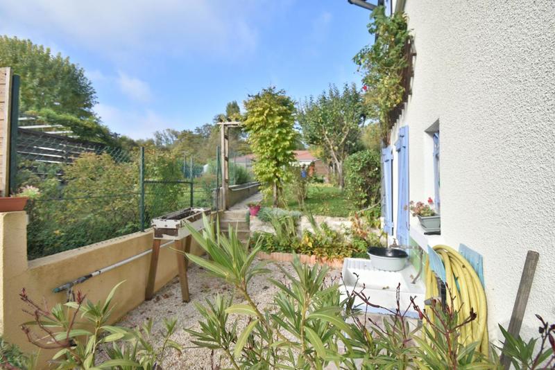 Maison - 94 m² - 4 pièces