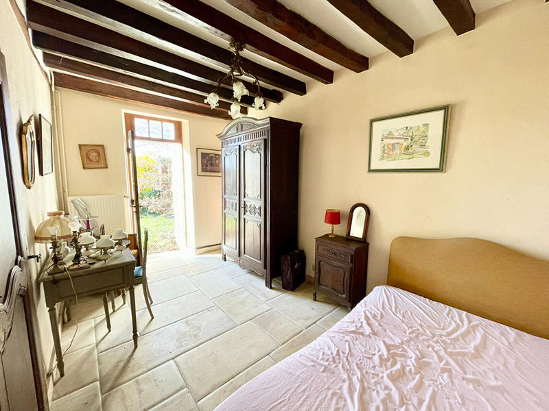 Demeure - 236 m² - 11 pièces