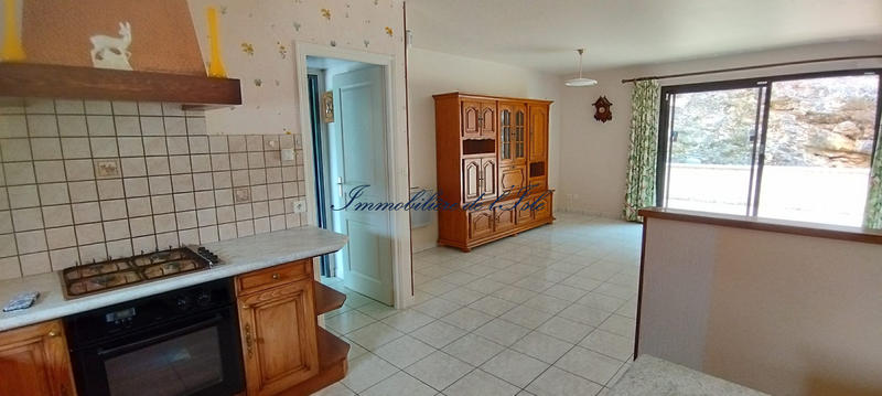 Maison - 83 m² - 4 pièces