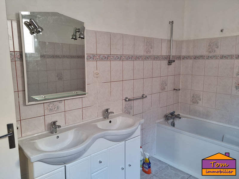 Immeuble - 297 m² - 9 pièces