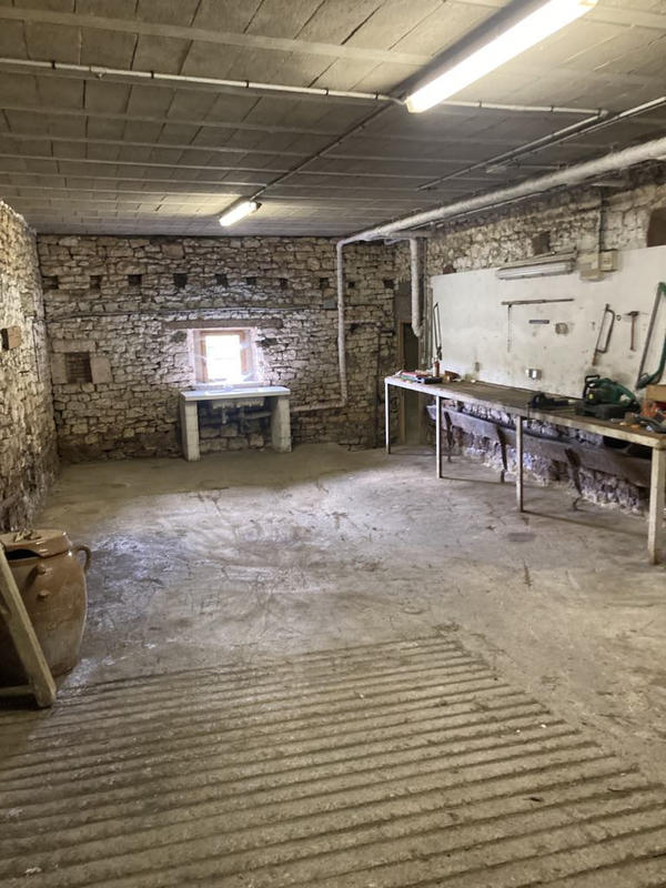 Maison de village - 180 m² - 8 pièces