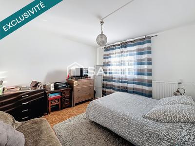 Maison - 101 m² - 8 pièces