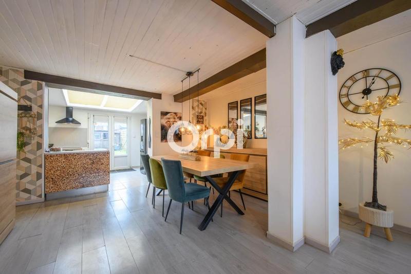 Maison - 85 m² - 4 pièces