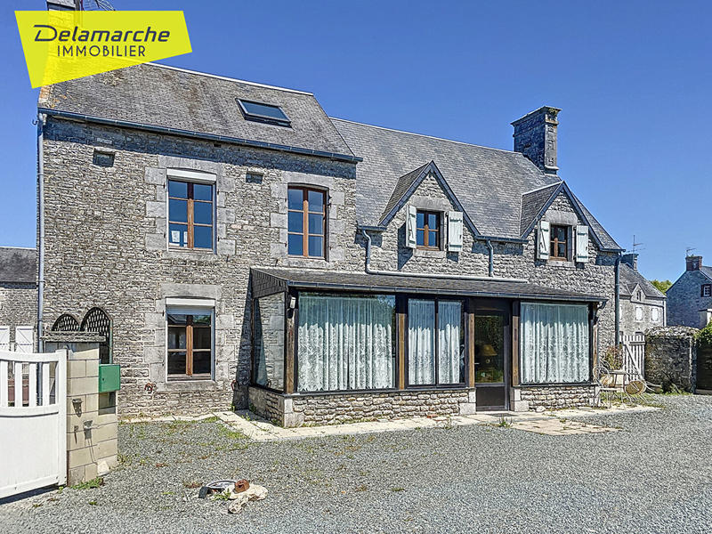 Maison - 136 m² - 7 pièces