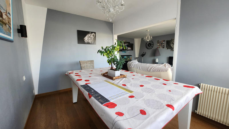 Appartement - 77 m² - 4 pièces