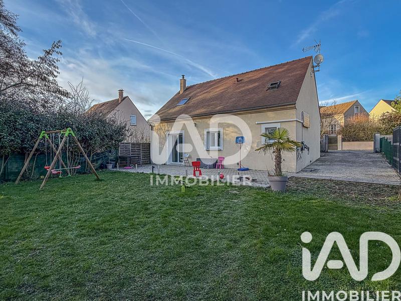 Maison - 105 m² - 5 pièces
