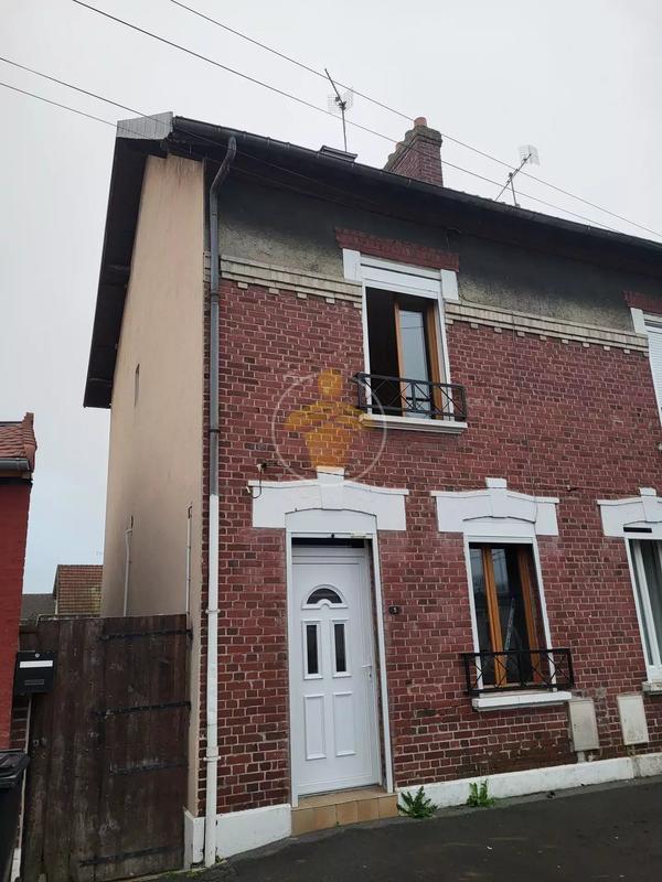 Maison - 75 m² - 6 pièces