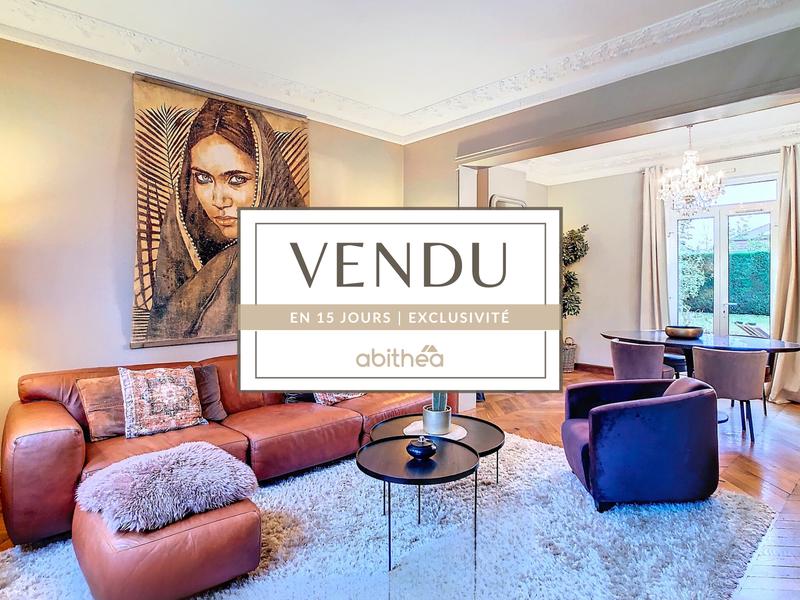 Maison - 330 m² - 11 pièces