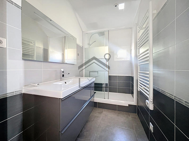 Appartement - 71 m² - 4 pièces