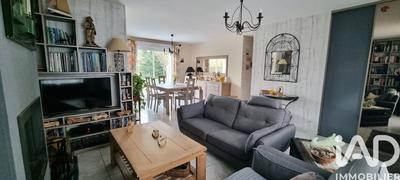 Maison - 82 m² - 5 pièces