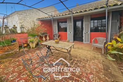 Maison - 450 m² - 11 pièces