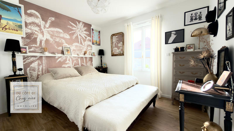 Maison - 95 m² - 5 pièces