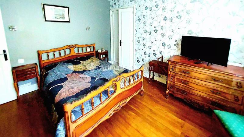 Appartement - 90 m² - 4 pièces