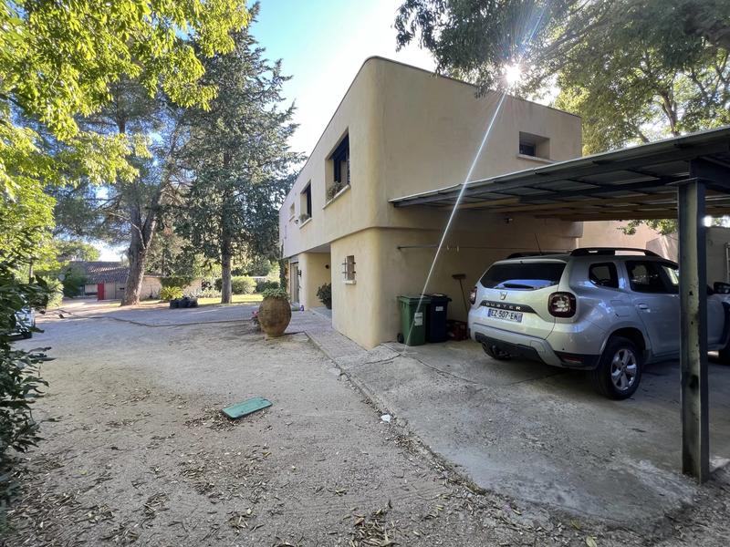 Villa - 200 m² - 5 pièces