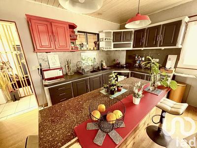 Maison - 199 m² - 7 pièces