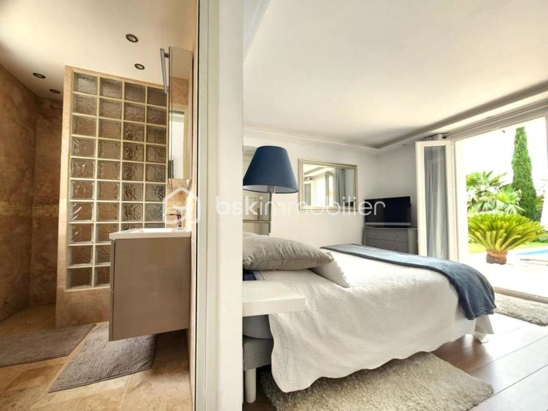 Villa - 160 m² - 5 pièces